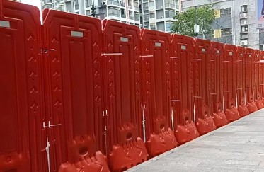 水马围挡的特点